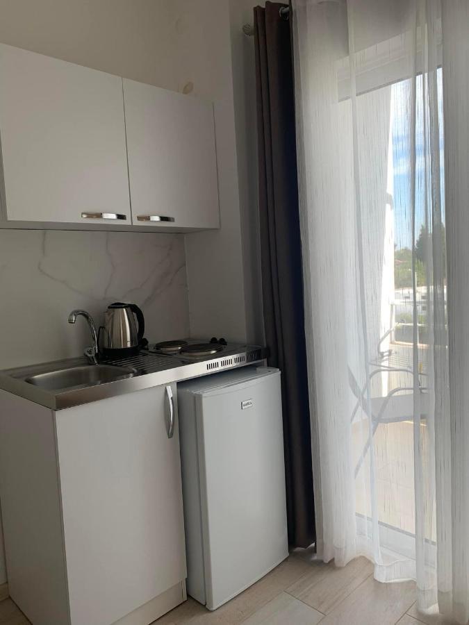 Apartmens Xhenis Lux Ulcinj Exterior photo